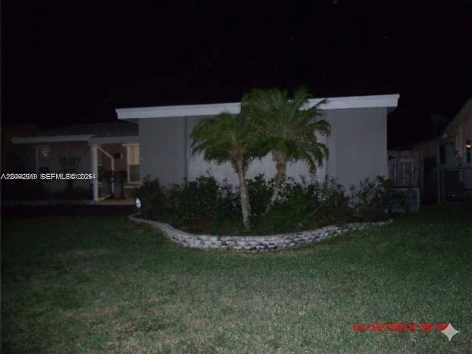 For Sale: $549,900 (3 beds, 2 baths, 1433 Square Feet)