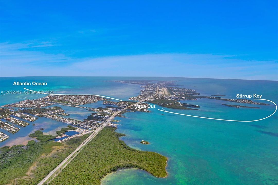 En Venta: $3,300,000 (4 camas, 3 baños, 2540 Pies cuadrados)
