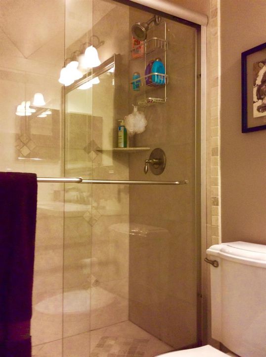YC UPSTAIRS MASTER SHOWER
