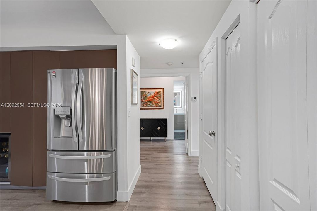 En Venta: $589,900 (2 camas, 2 baños, 1558 Pies cuadrados)