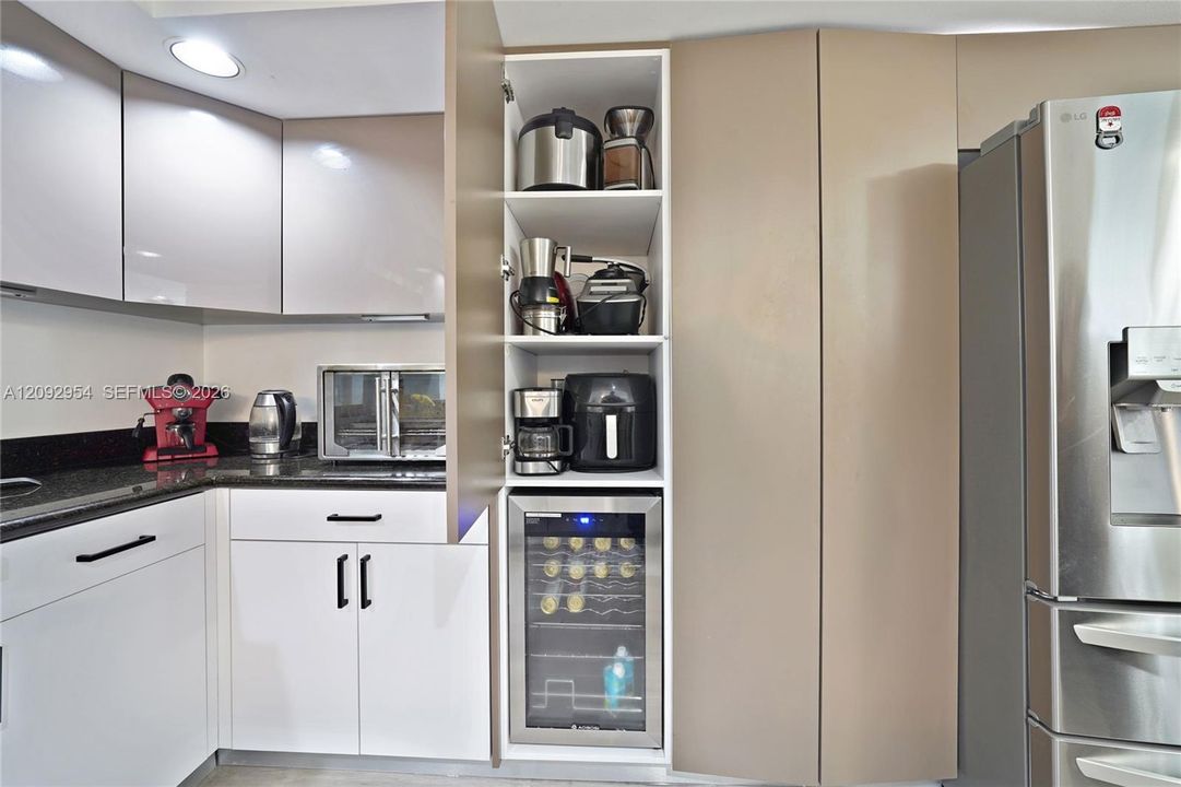 En Venta: $589,900 (2 camas, 2 baños, 1558 Pies cuadrados)