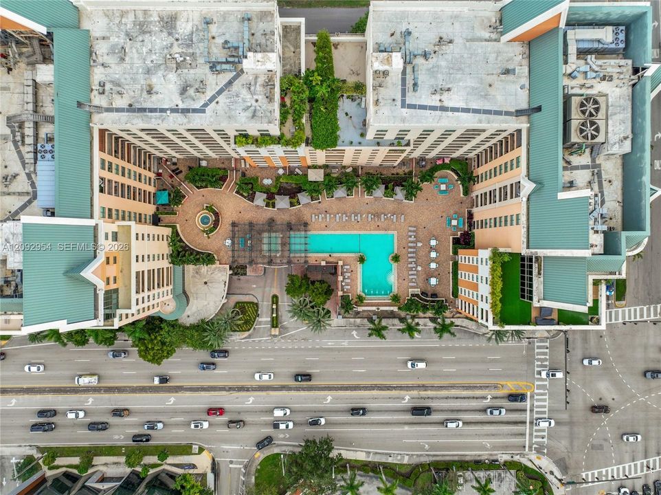 En Venta: $589,900 (2 camas, 2 baños, 1558 Pies cuadrados)