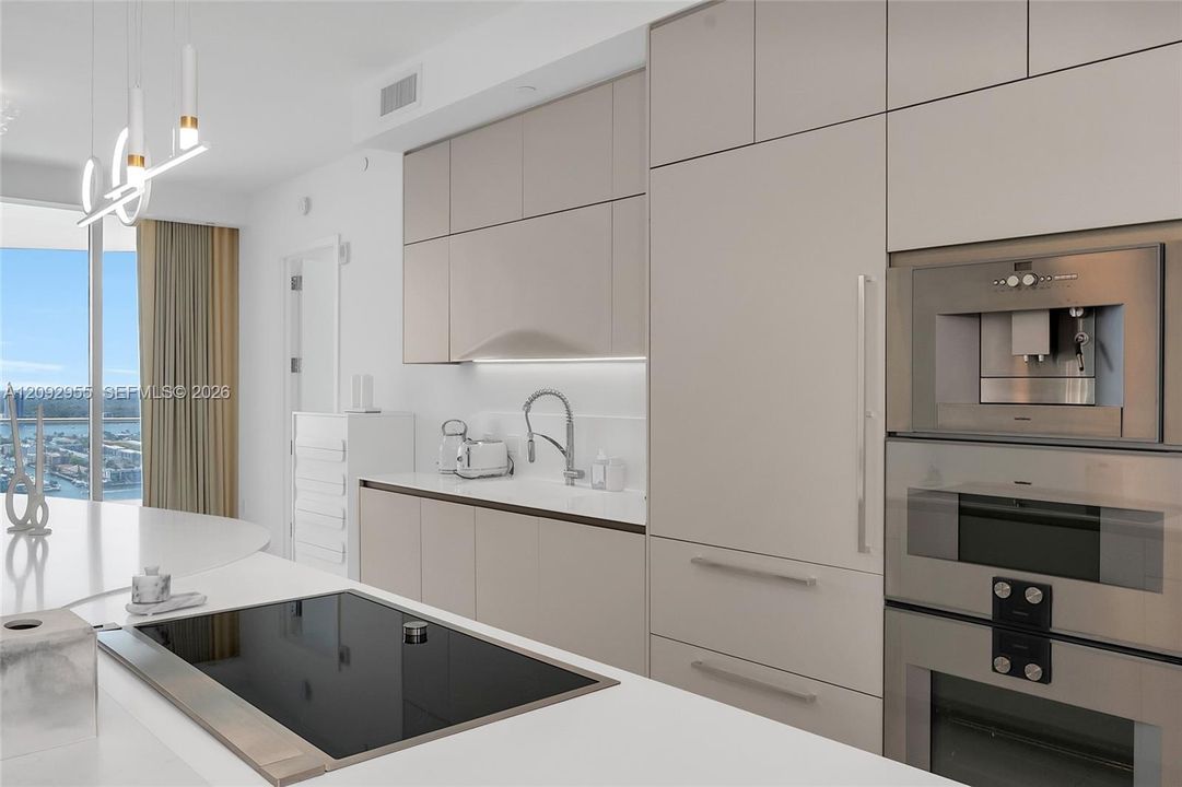 В аренду: $25,000 (3 спален, 4 ванн, 2511 Квадратных фут)