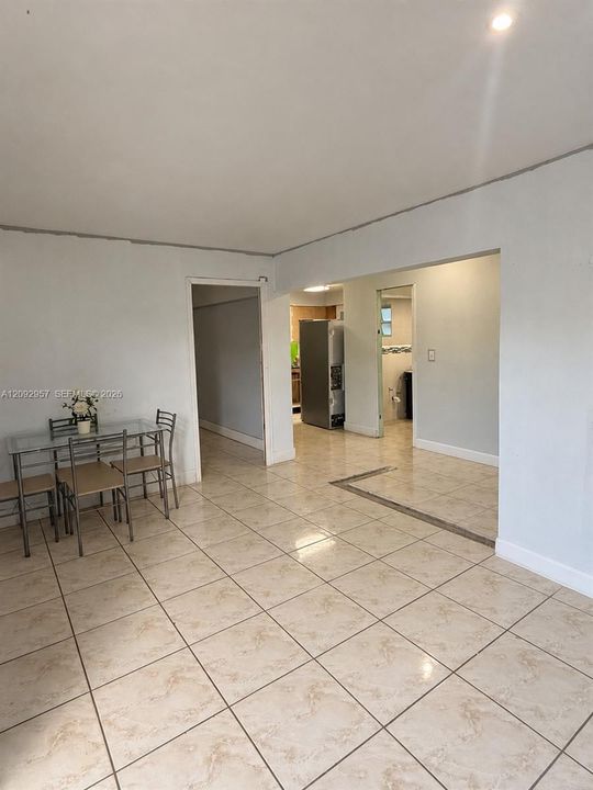 Active With Contract: $449,990 (4 beds, 2 baths, 1536 Square Feet)