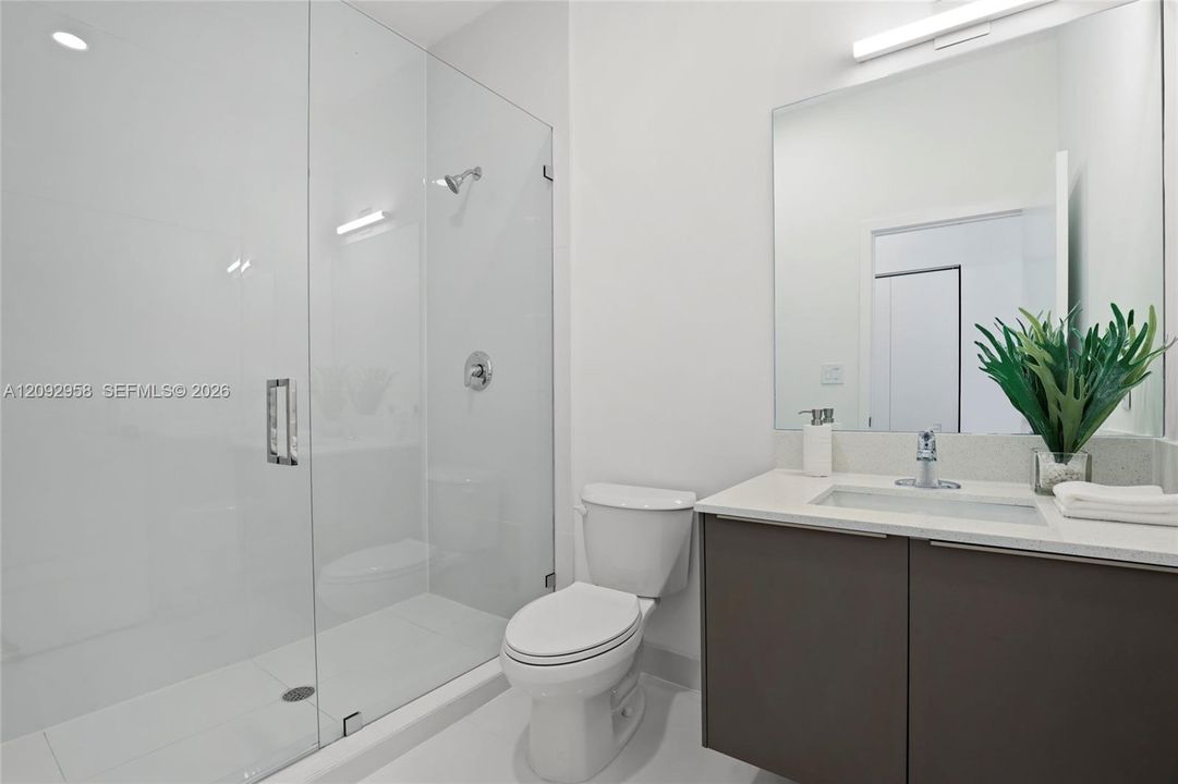 На продажу: $950,000 (3 спален, 3 ванн, 0 Квадратных фут)
