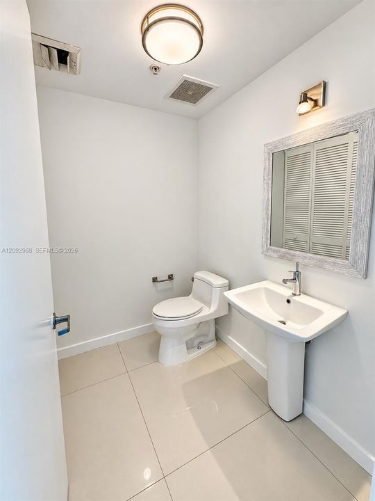 В аренду: $3,500 (1 спален, 1 ванн, 735 Квадратных фут)