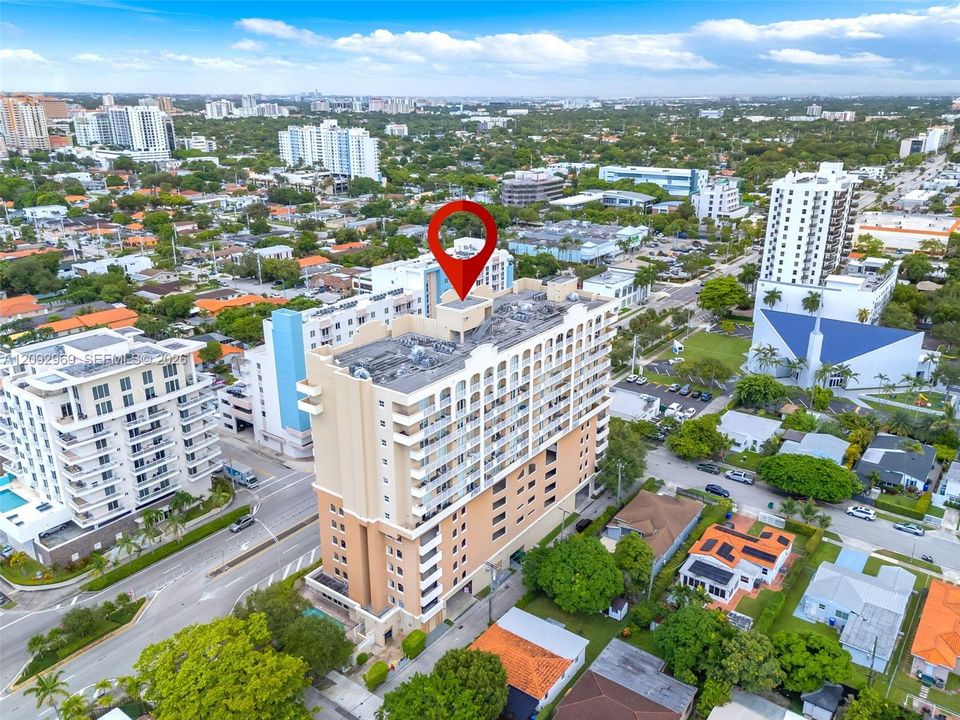 For Sale: $510,000 (2 beds, 2 baths, 1296 Square Feet)