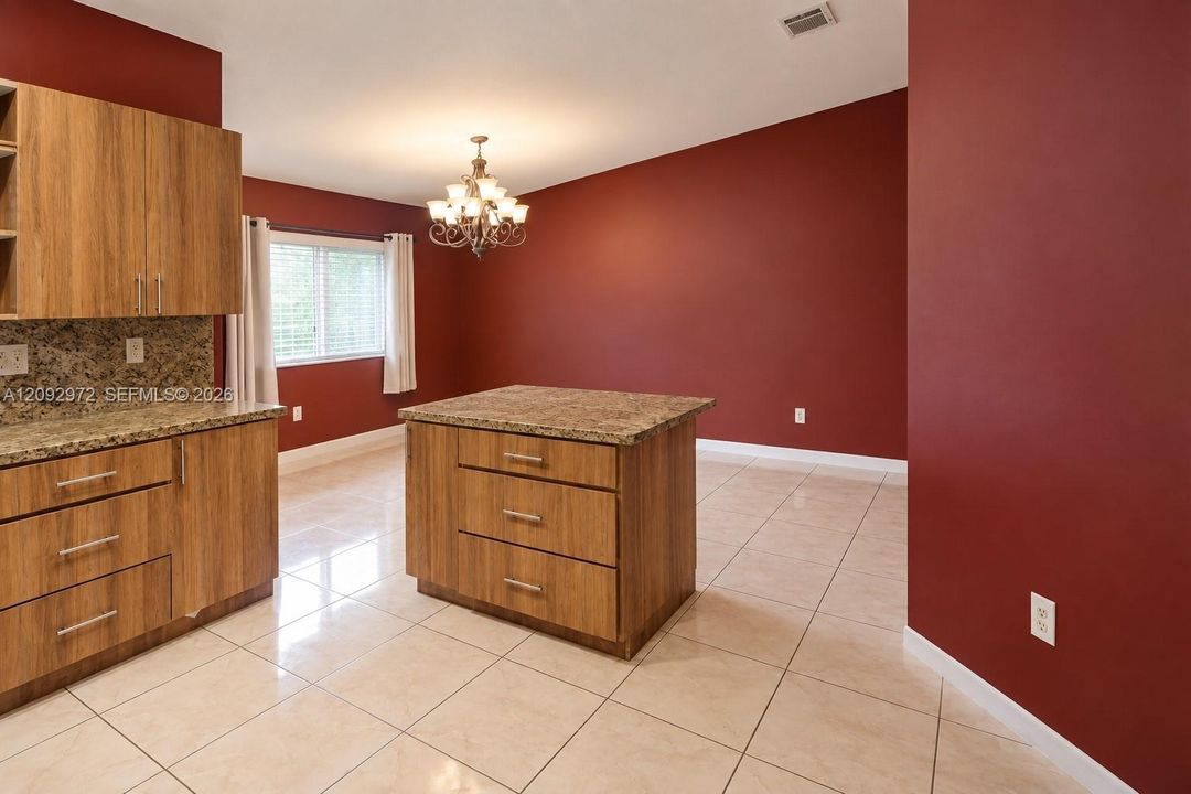 En Venta: $650,000 (3 camas, 2 baños, 1636 Pies cuadrados)