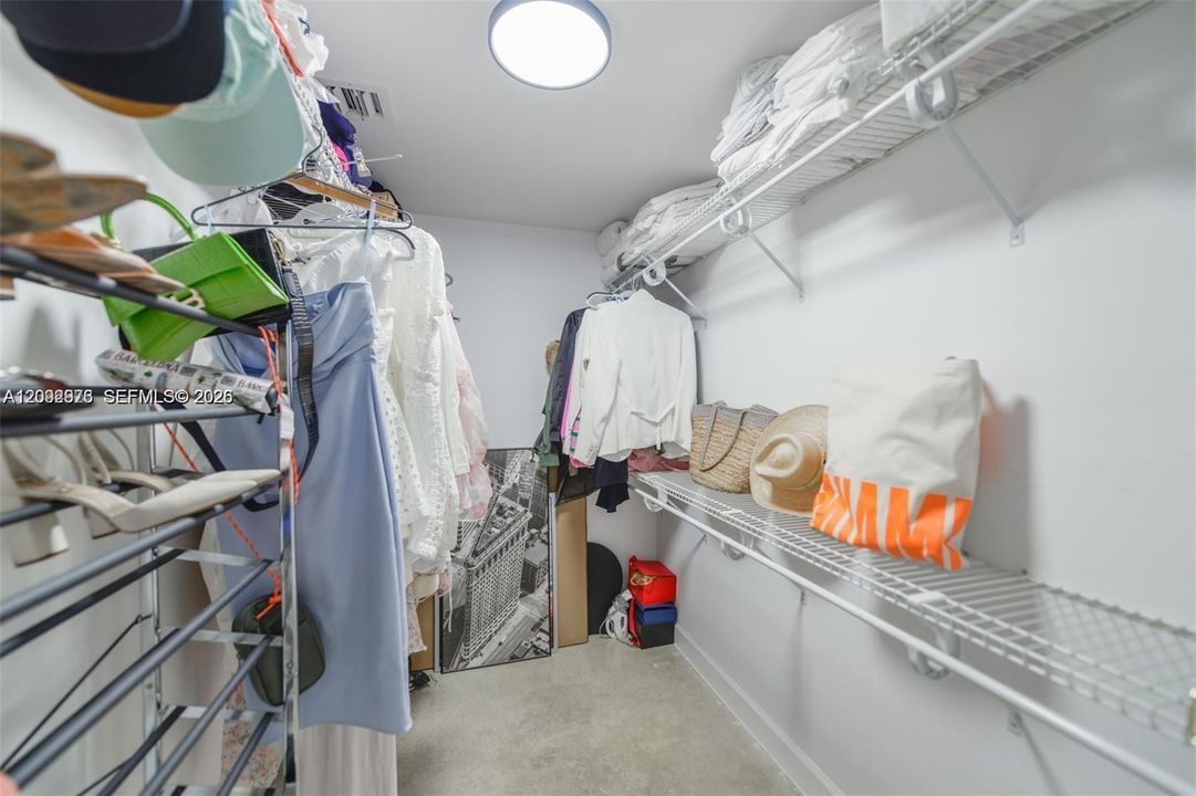 В аренду: $2,900 (1 спален, 1 ванн, 785 Квадратных фут)