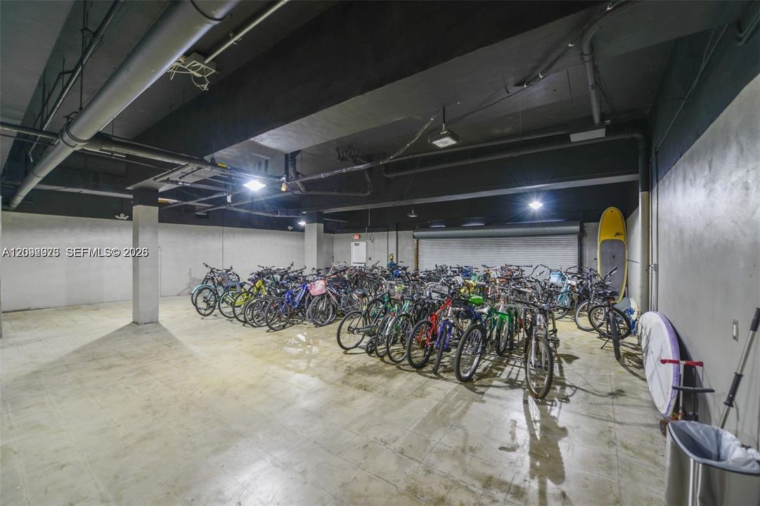 В аренду: $2,900 (1 спален, 1 ванн, 785 Квадратных фут)