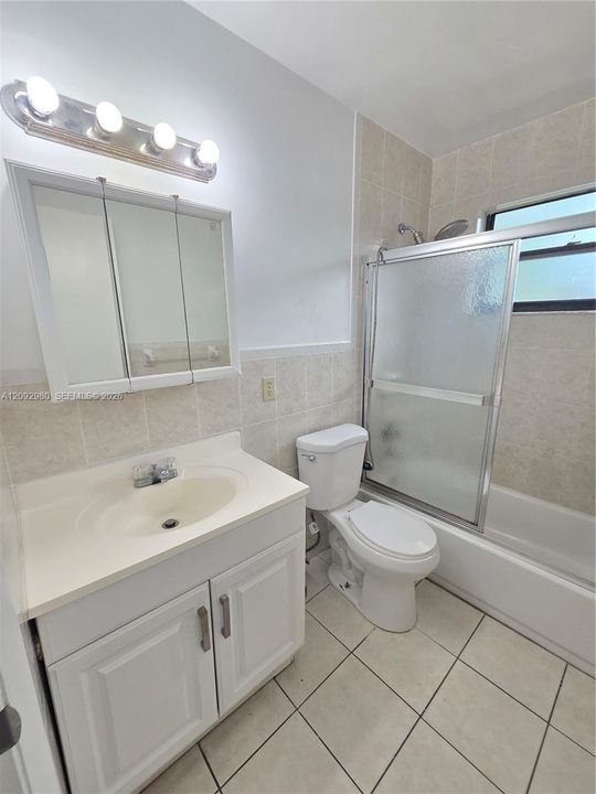 2nd bathroom