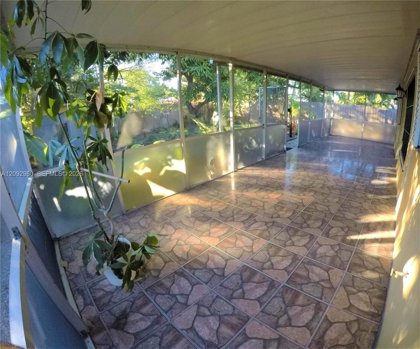 En Renta: $3,825 (4 camas, 3 baños, 1862 Pies cuadrados)