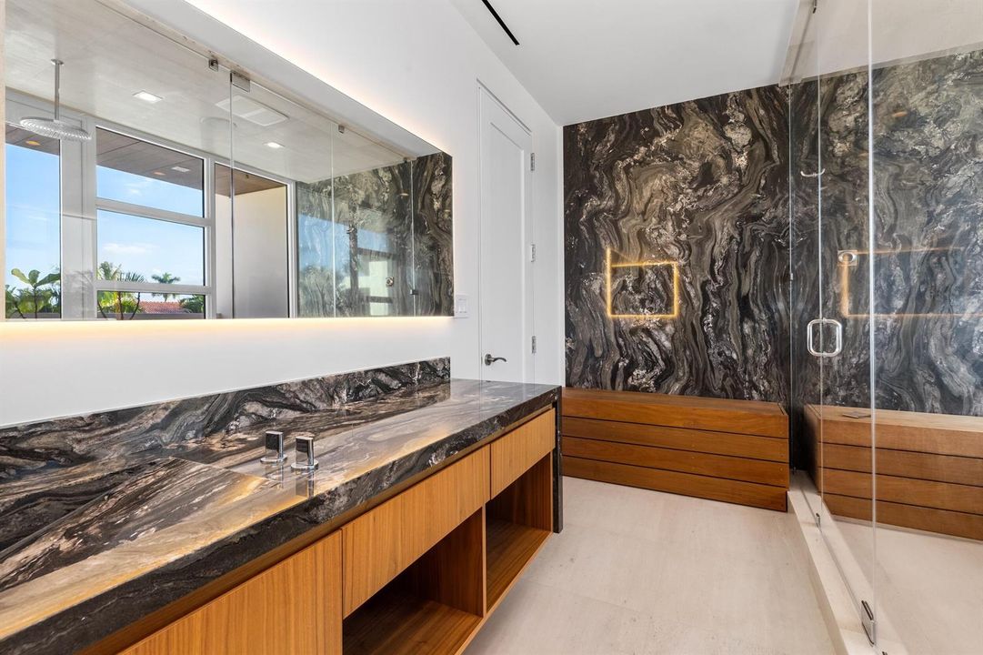 Guest Bath 7
