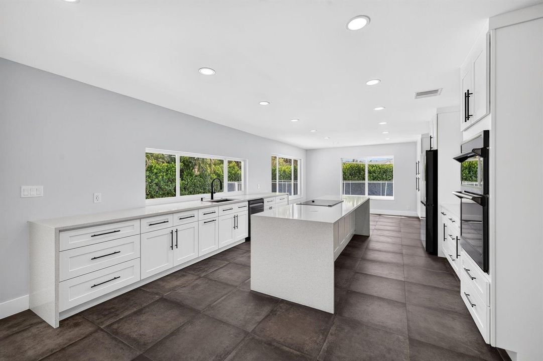 Kitchen 4