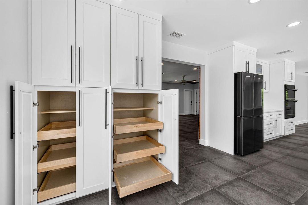Pantry 1