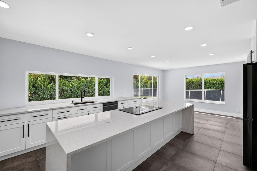 Kitchen 12
