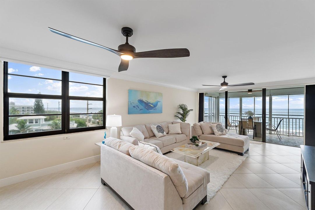 042-911OceanDr-506-JunoBeach-SMALL