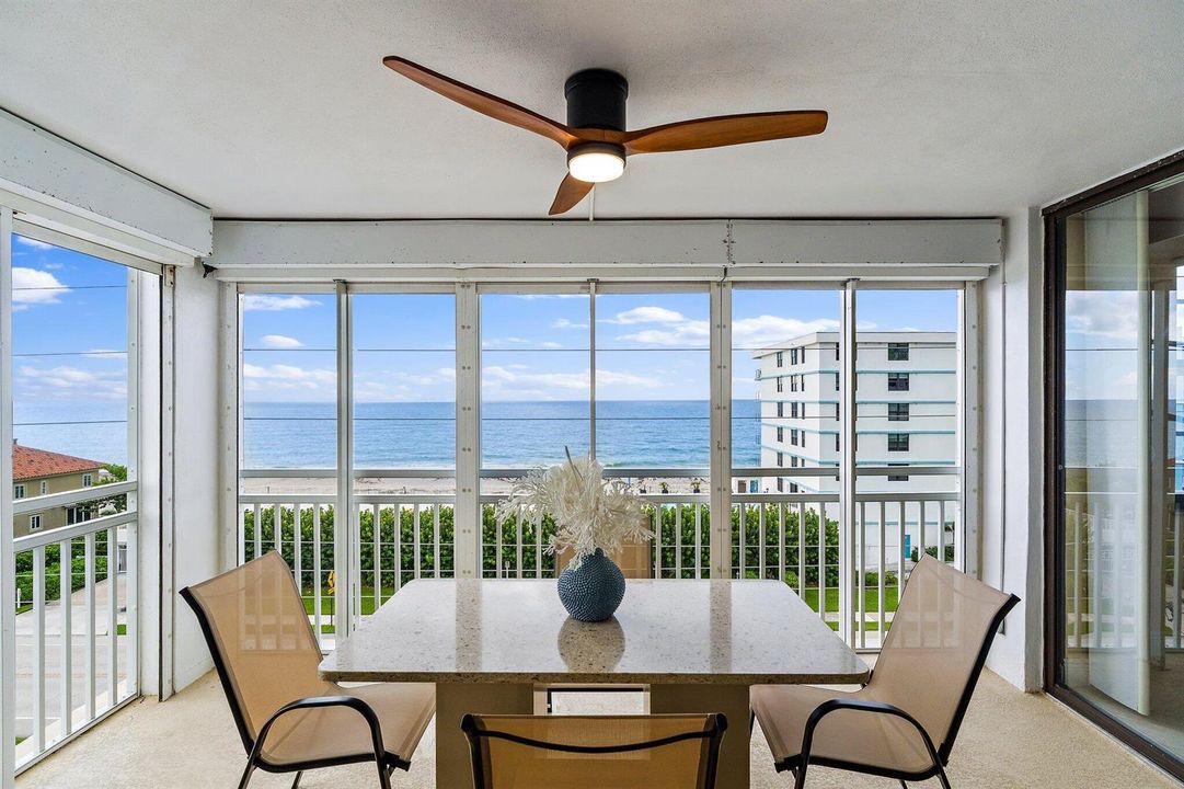 048-911OceanDr-506-JunoBeach-SMALL