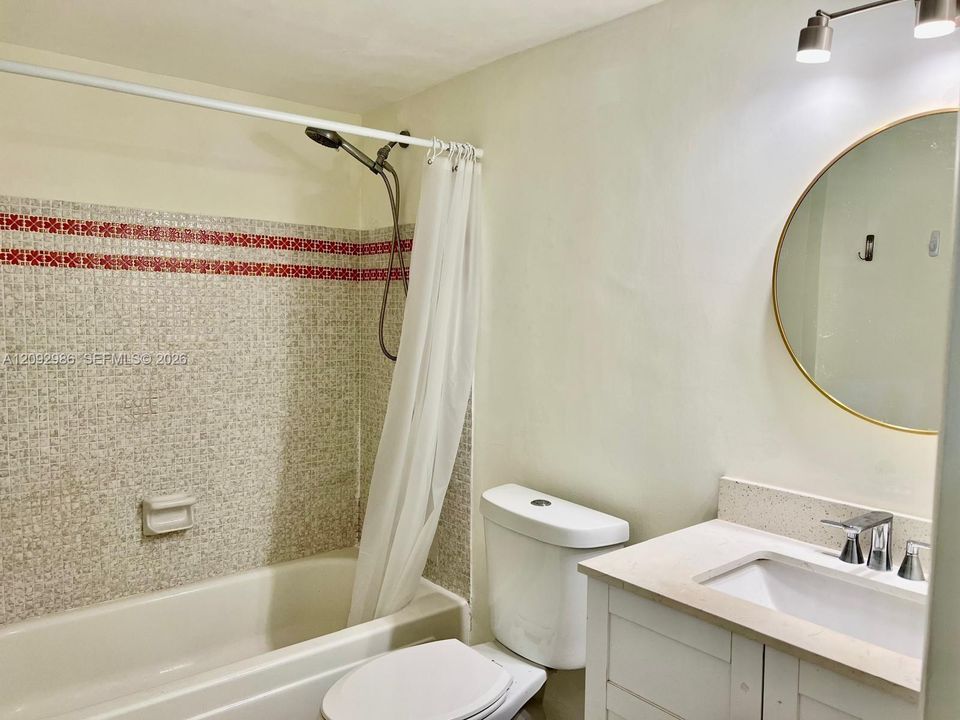 В аренду: $2,500 (2 спален, 2 ванн, 888 Квадратных фут)