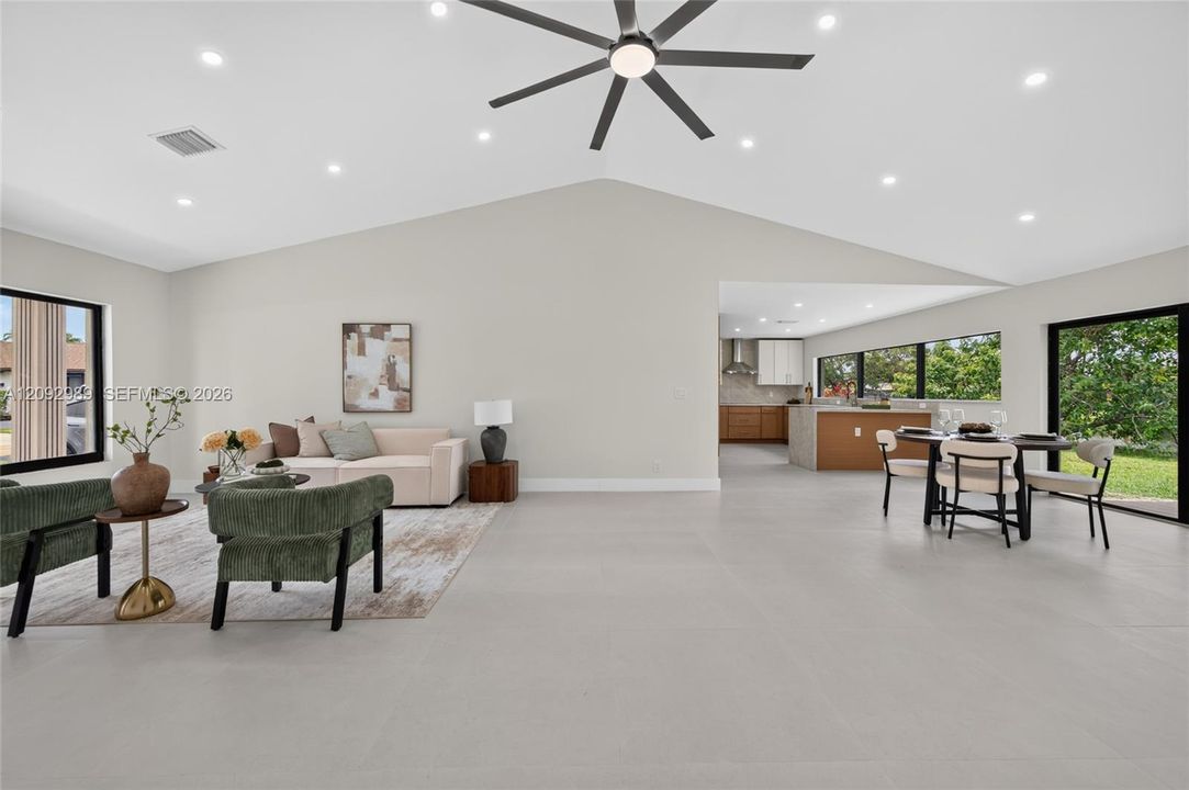 En Renta: $5,200 (3 camas, 2 baños, 1640 Pies cuadrados)