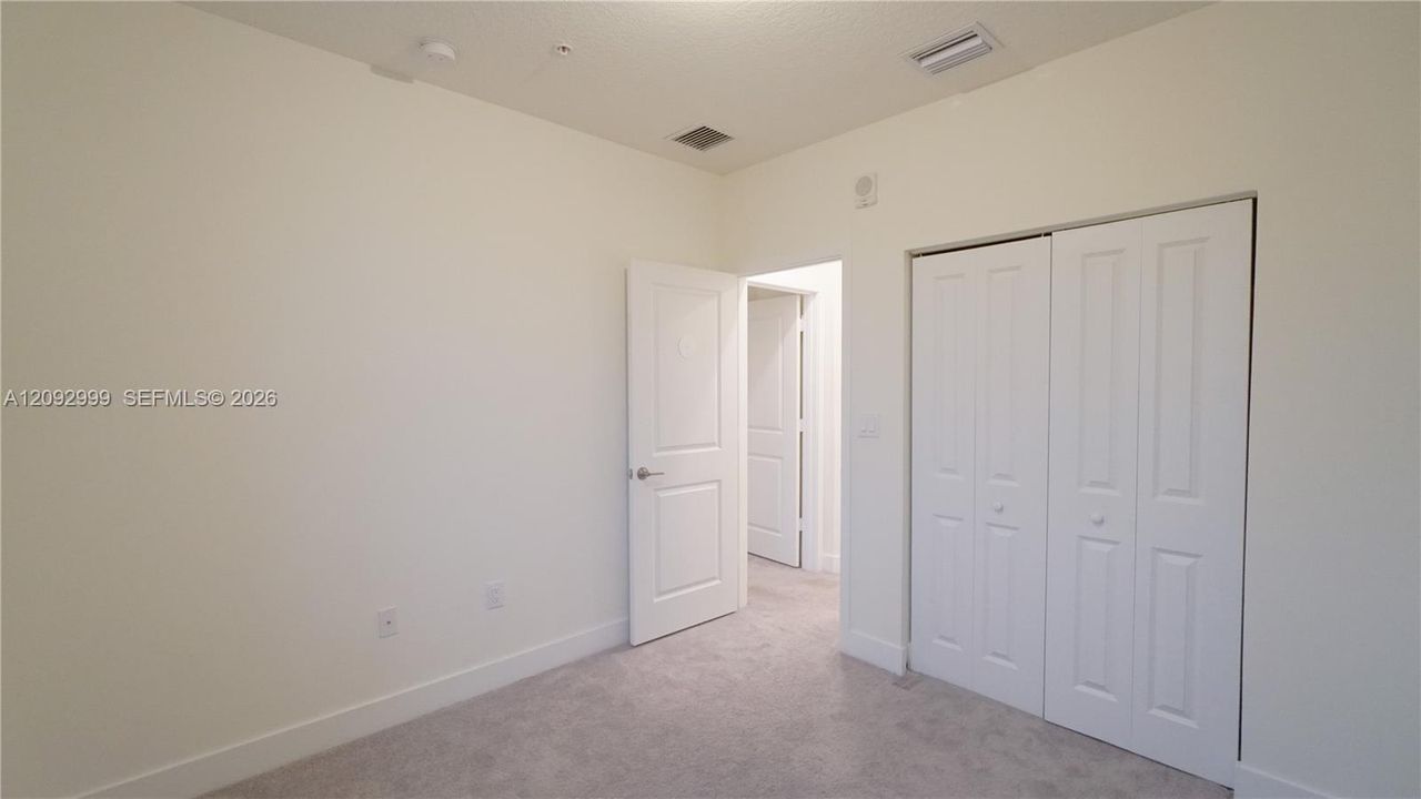 For Rent: $3,300 (3 beds, 2 baths, 1315 Square Feet)