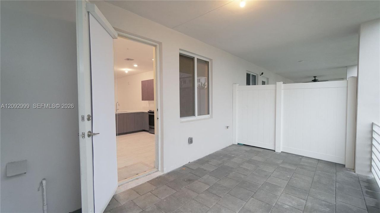 For Rent: $3,300 (3 beds, 2 baths, 1315 Square Feet)