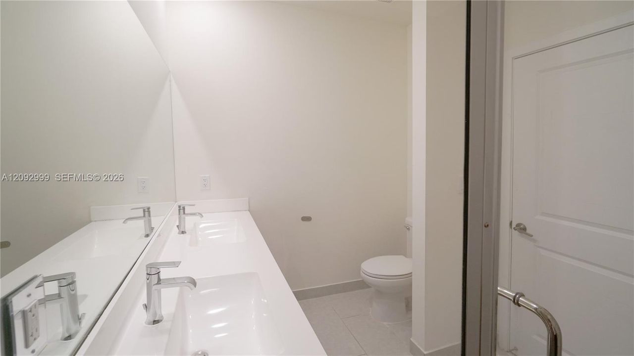 For Rent: $3,300 (3 beds, 2 baths, 1315 Square Feet)