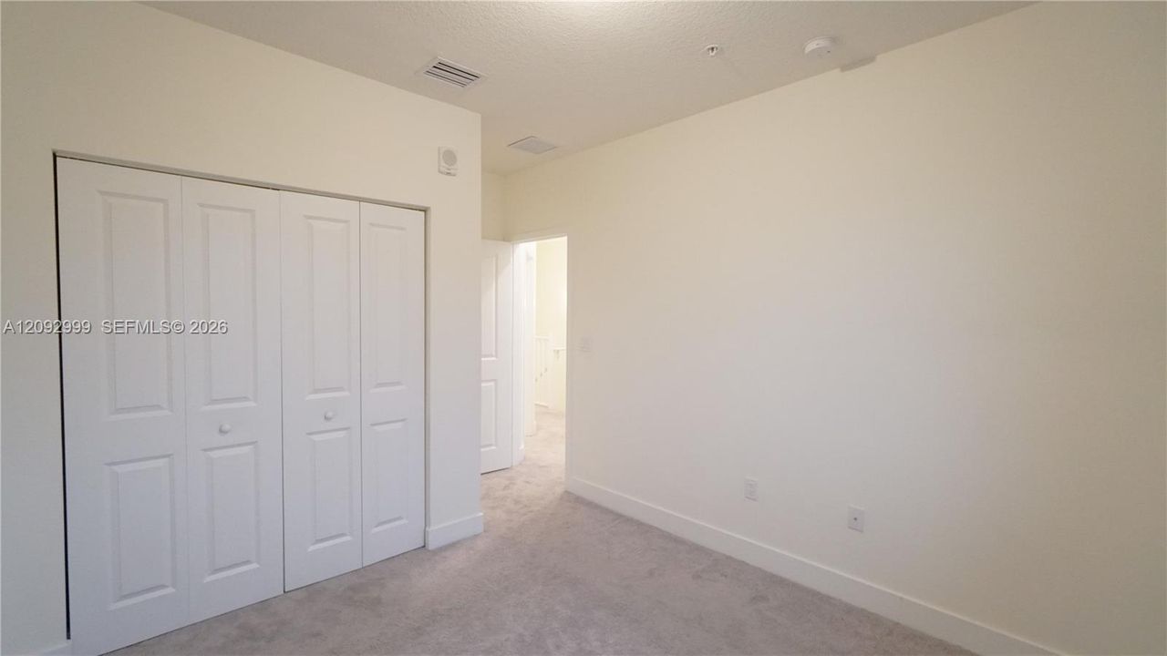 For Rent: $3,300 (3 beds, 2 baths, 1315 Square Feet)
