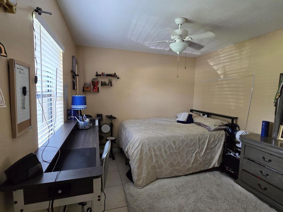 1155 GUEST BEDROOM #1