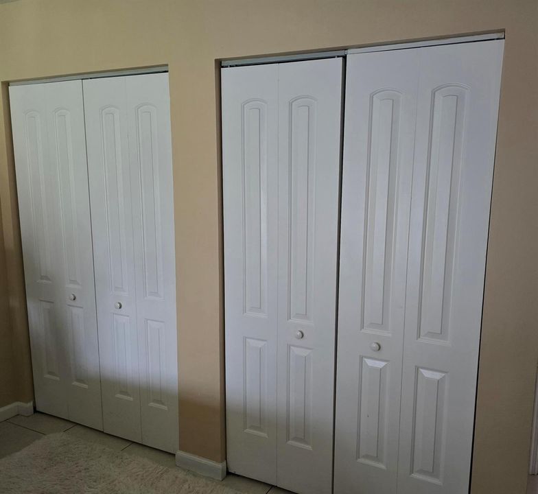1155 master closet 3
