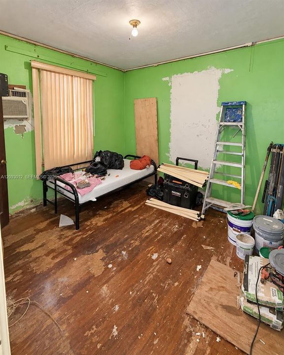 На продажу: $300,000 (3 спален, 2 ванн, 1438 Квадратных фут)