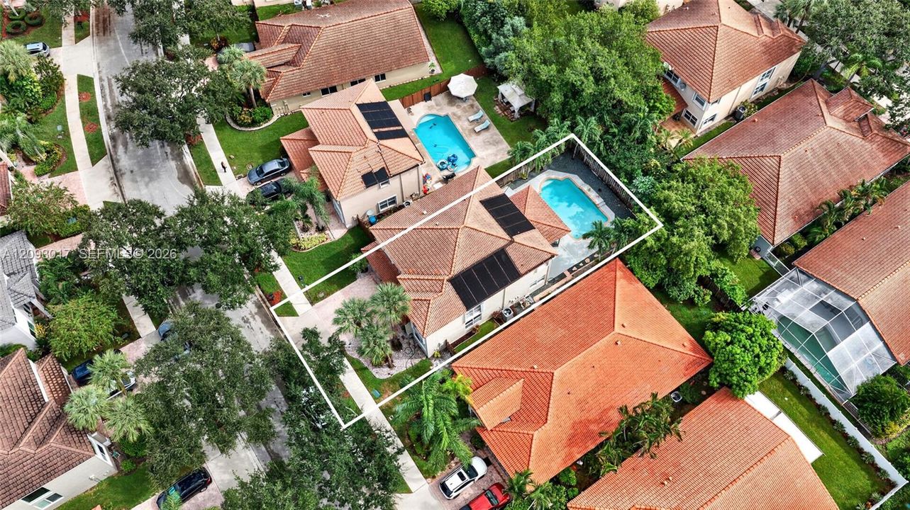 En Venta: $945,000 (4 camas, 3 baños, 2769 Pies cuadrados)