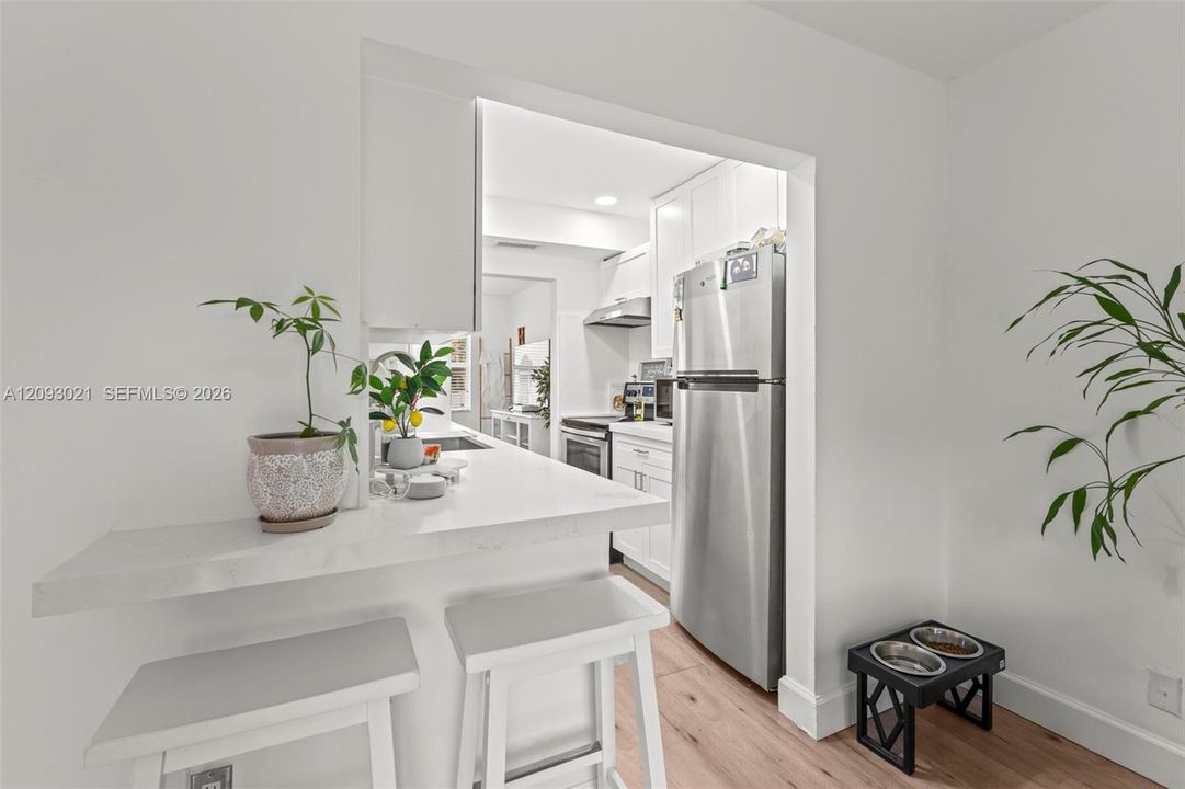For Sale: $269,000 (2 beds, 1 baths, 1150 Square Feet)