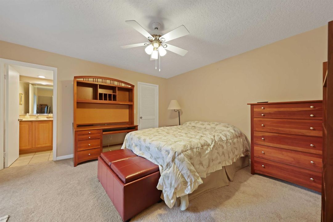 825 Center St #39D - Bedroom 2(1)