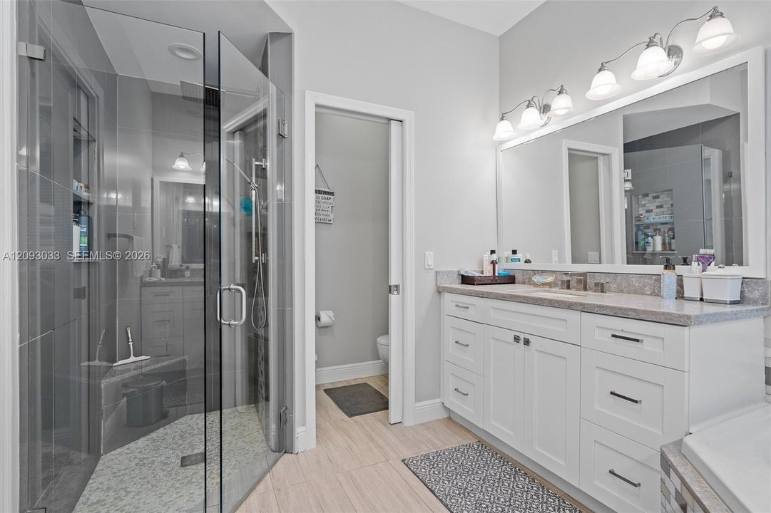 For Rent: $6,500 (4 beds, 3 baths, 3481 Square Feet)