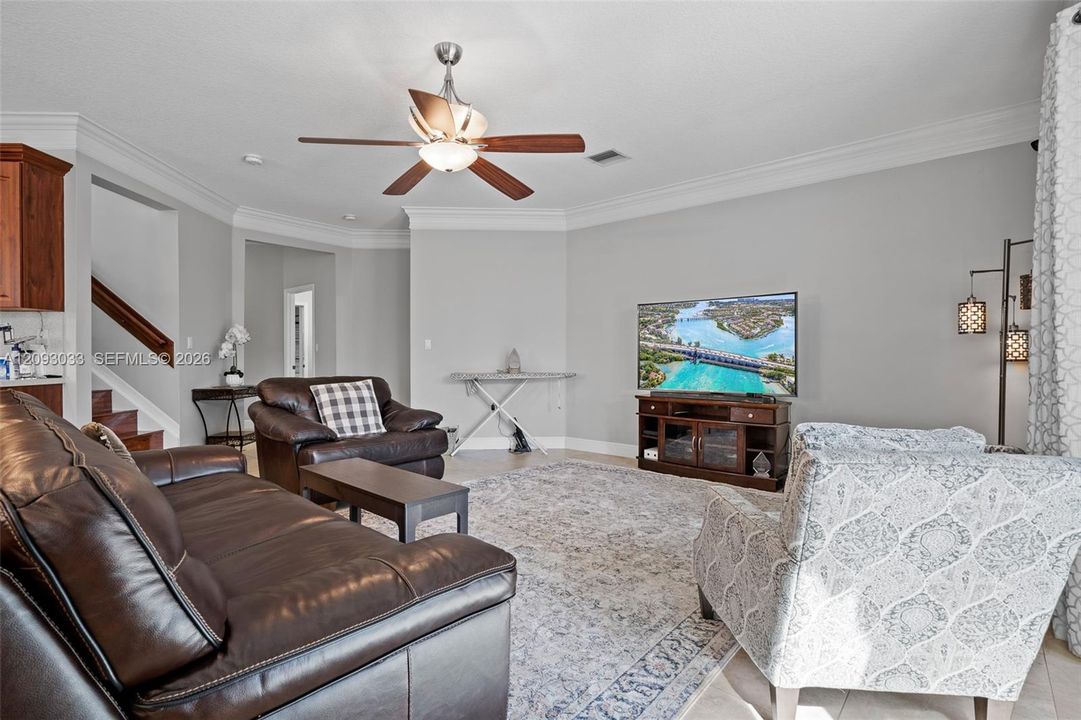 For Rent: $6,500 (4 beds, 3 baths, 3481 Square Feet)