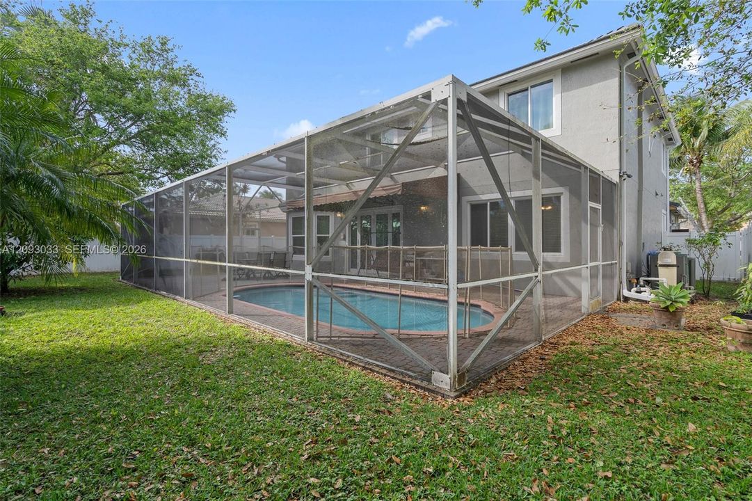 For Rent: $6,500 (4 beds, 3 baths, 3481 Square Feet)