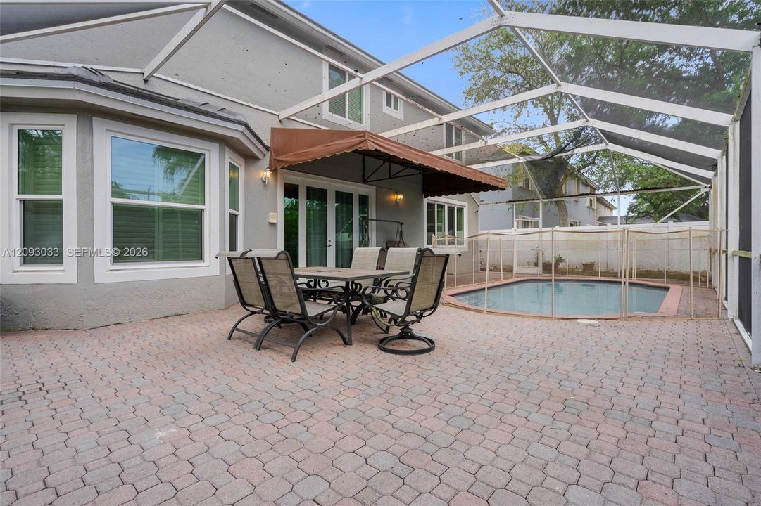 For Rent: $6,500 (4 beds, 3 baths, 3481 Square Feet)