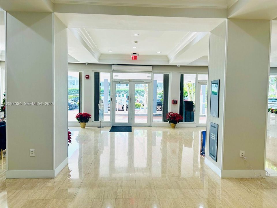 En Renta: $2,495 (1 camas, 1 baños, 940 Pies cuadrados)