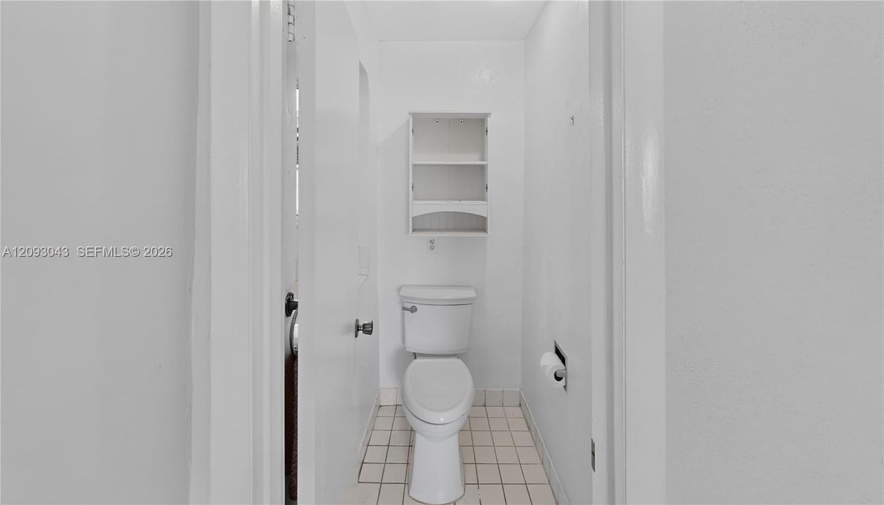 На продажу: $499,900 (3 спален, 1 ванн, 1104 Квадратных фут)