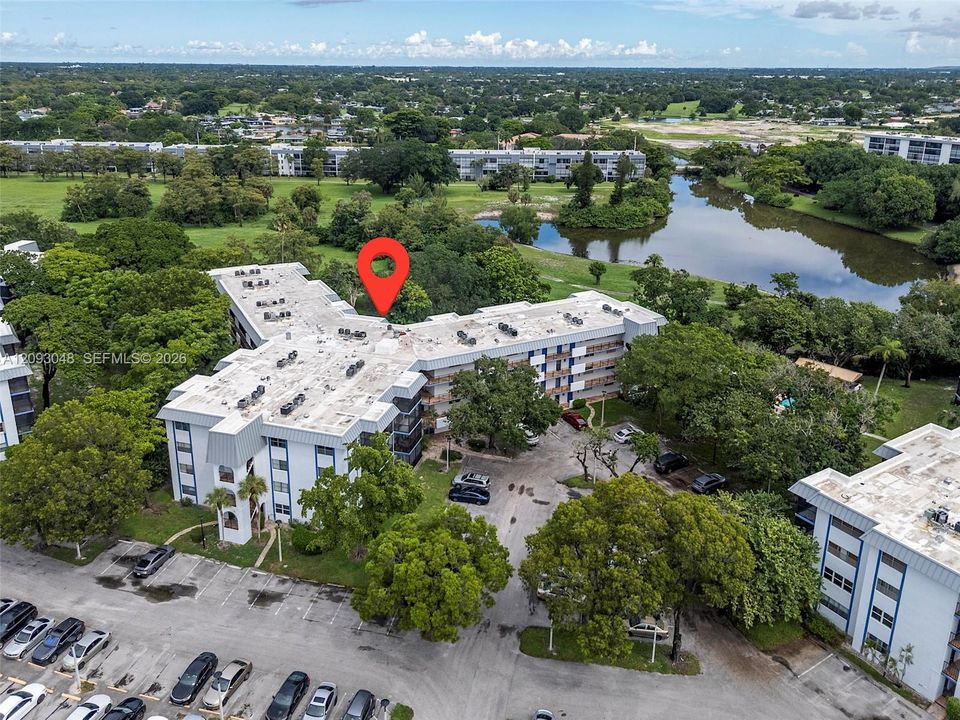 На продажу: $105,000 (1 спален, 2 ванн, 870 Квадратных фут)