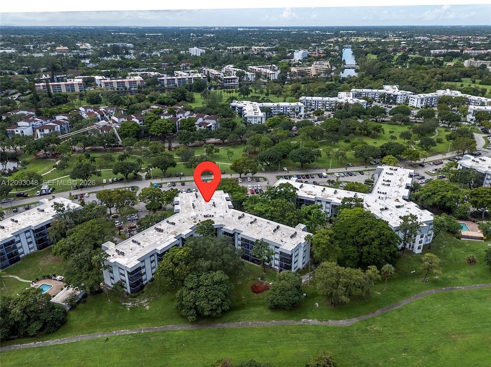 На продажу: $105,000 (1 спален, 2 ванн, 870 Квадратных фут)