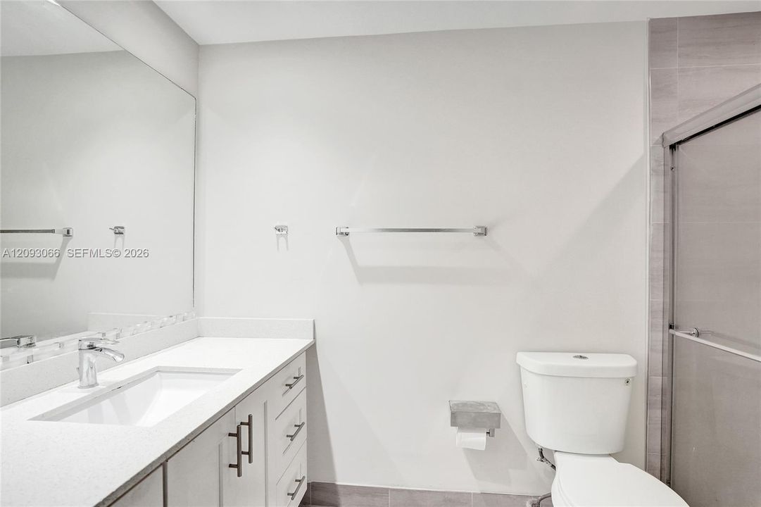 На продажу: $329,000 (3 спален, 2 ванн, 1469 Квадратных фут)