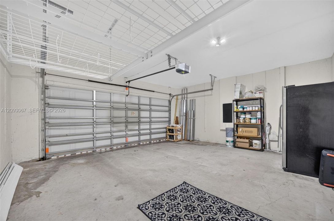 For Sale: $989,000 (4 beds, 3 baths, 2545 Square Feet)