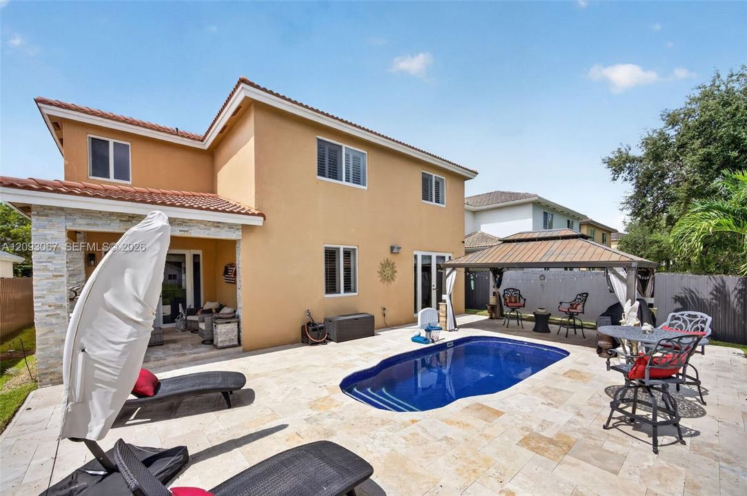For Sale: $989,000 (4 beds, 3 baths, 2545 Square Feet)