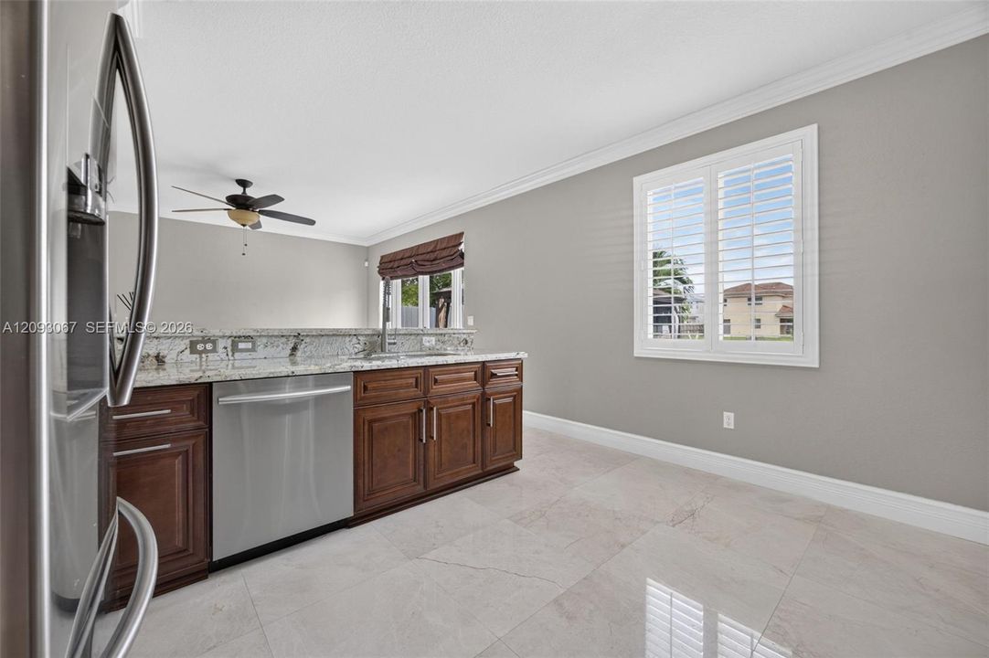 For Sale: $989,000 (4 beds, 3 baths, 2545 Square Feet)