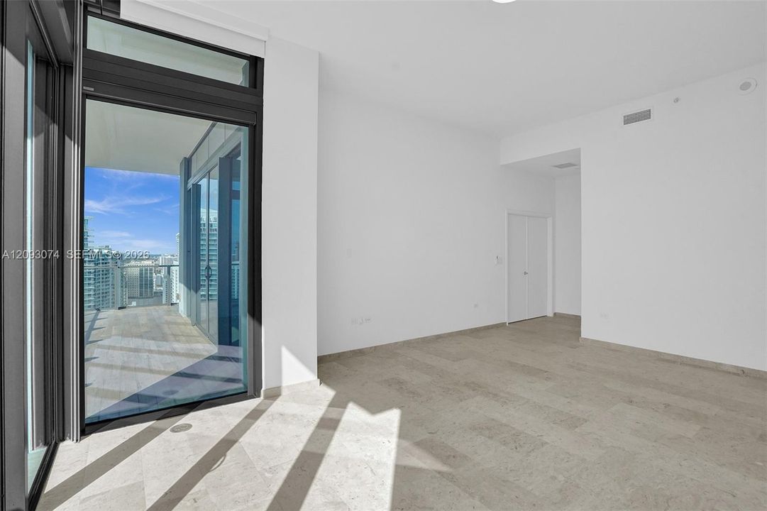 В аренду: $17,250 (4 спален, 4 ванн, 2991 Квадратных фут)