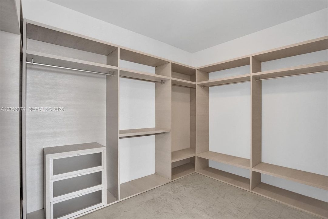 В аренду: $17,250 (4 спален, 4 ванн, 2991 Квадратных фут)