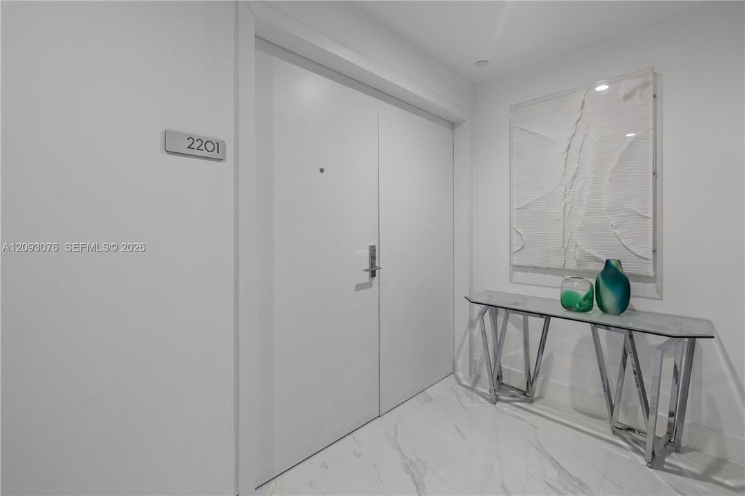 For Sale: $2,900,000 (4 beds, 5 baths, 2310 Square Feet)