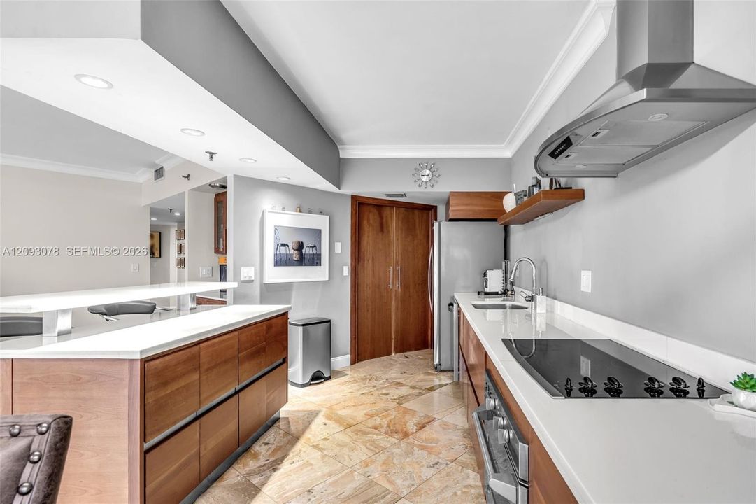 En Venta: $650,000 (2 camas, 2 baños, 1278 Pies cuadrados)